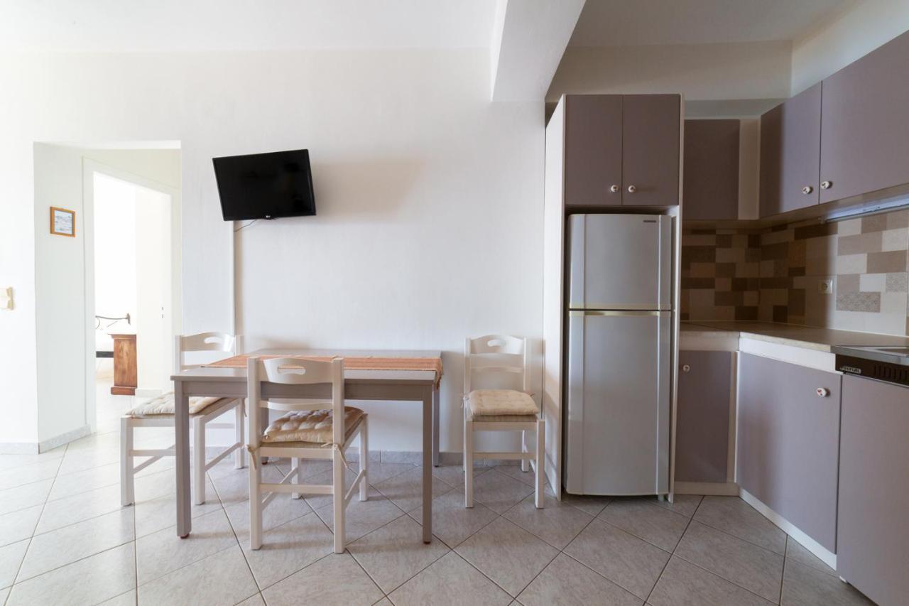 Natassa Apartments Agia Efimia Esterno foto