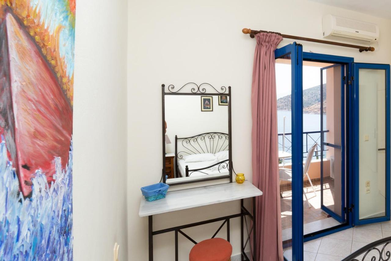 Natassa Apartments Agia Efimia Esterno foto