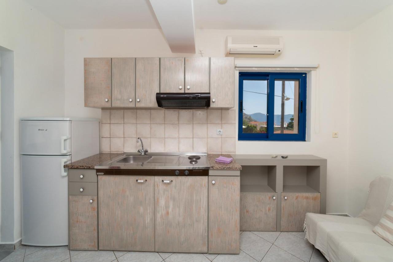 Natassa Apartments Agia Efimia Esterno foto