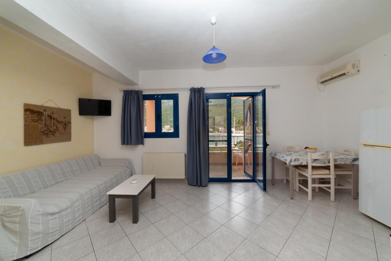 Natassa Apartments Agia Efimia Esterno foto